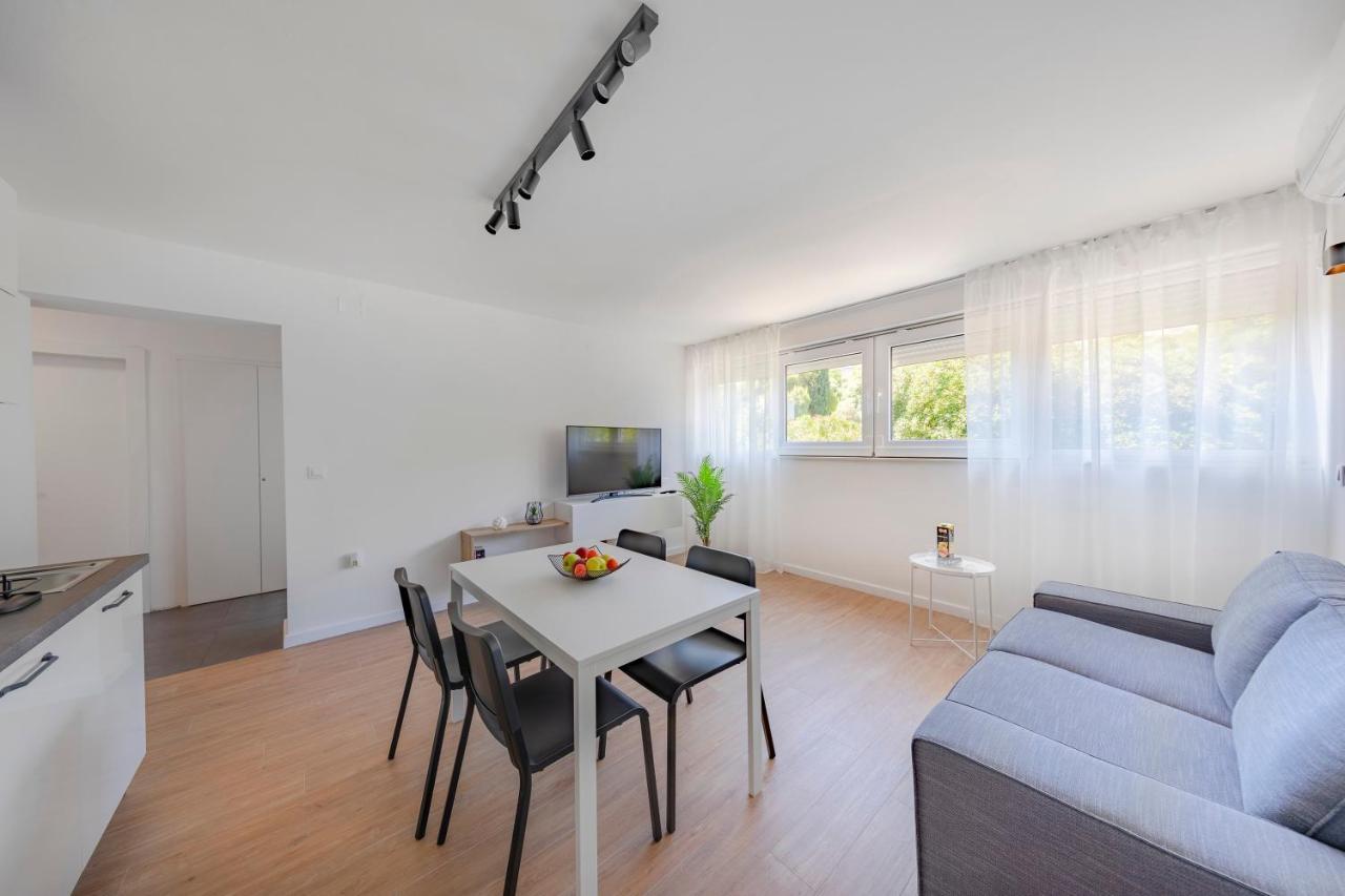 Apartment Fani With Free Private Parking Dubrovnik Bagian luar foto